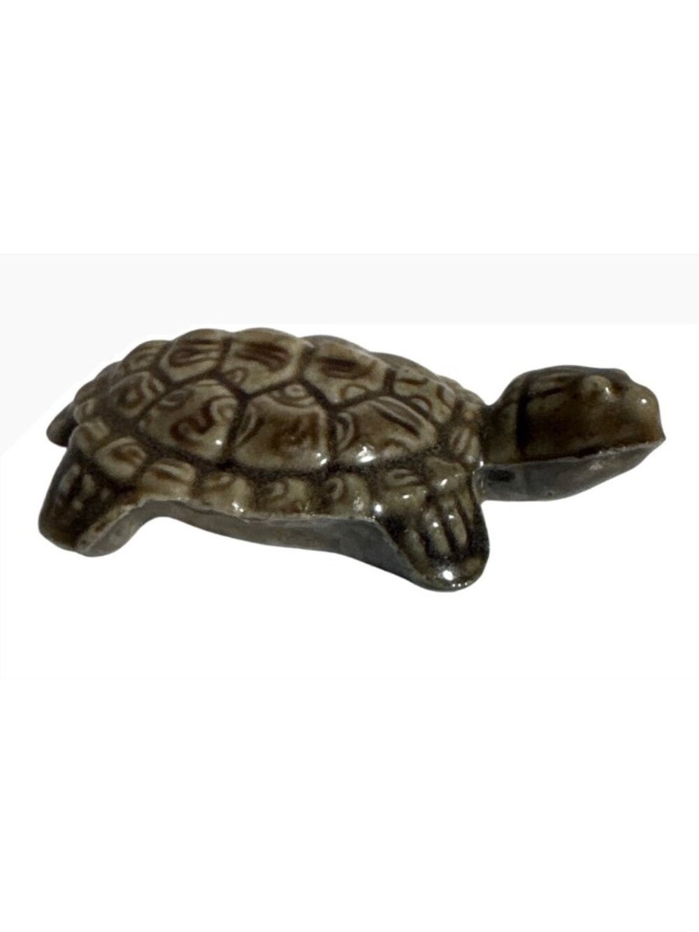 Wade Whimsies Turtle England Miniature Ceramic Figurine Collectible 1.5 Inches